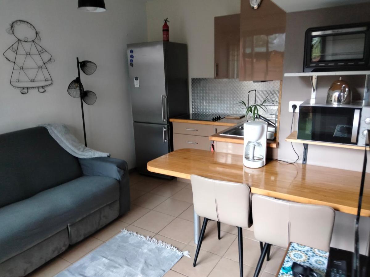 Appartement T2 Sur Cour Nantaise Rezé Exterior photo